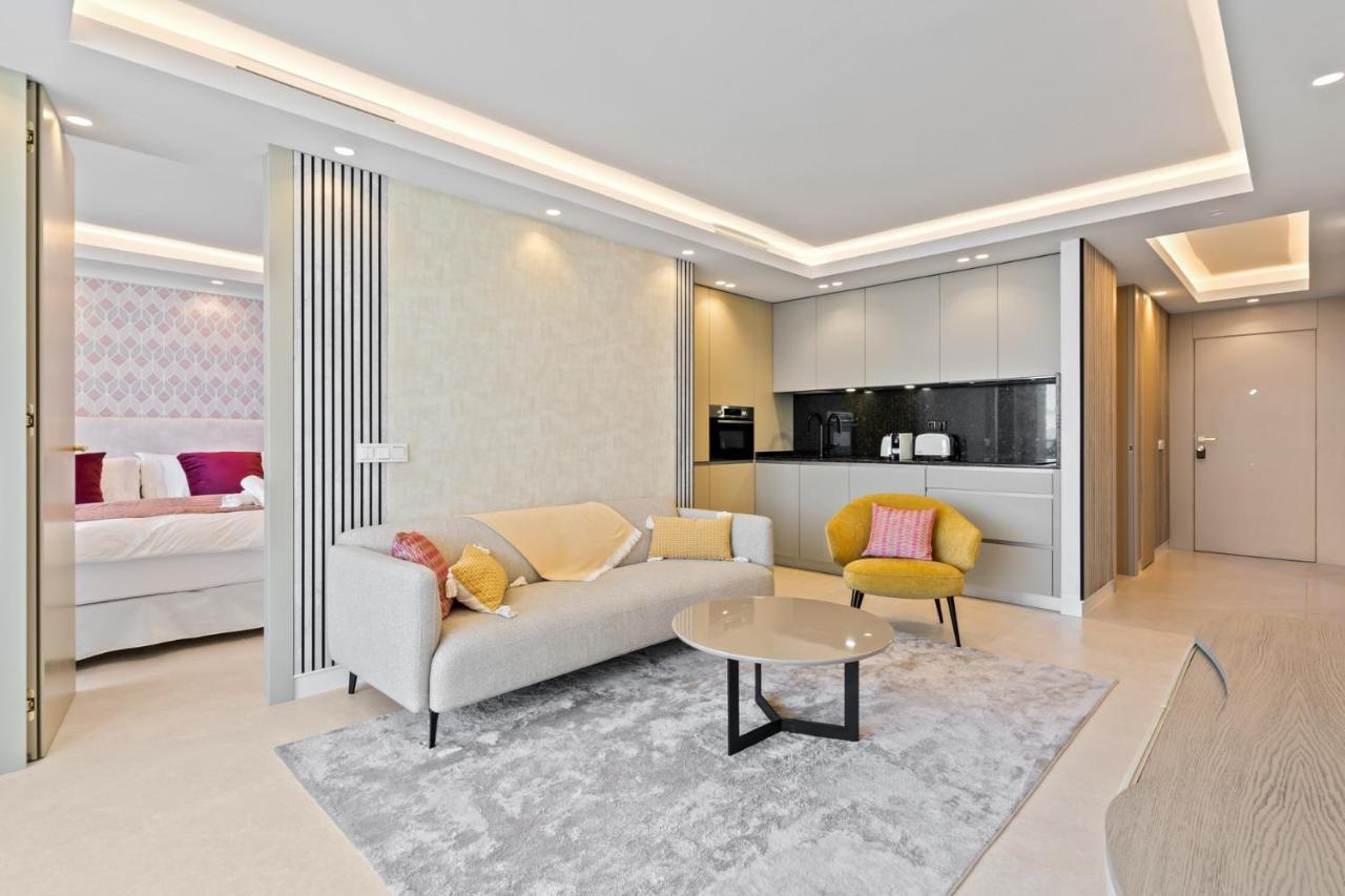Fully Renovated Frontline Flat Daire Marbella Dış mekan fotoğraf